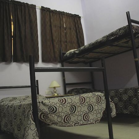 Hostal El Tucu Tucuc San Miguel de Tucuman Bagian luar foto